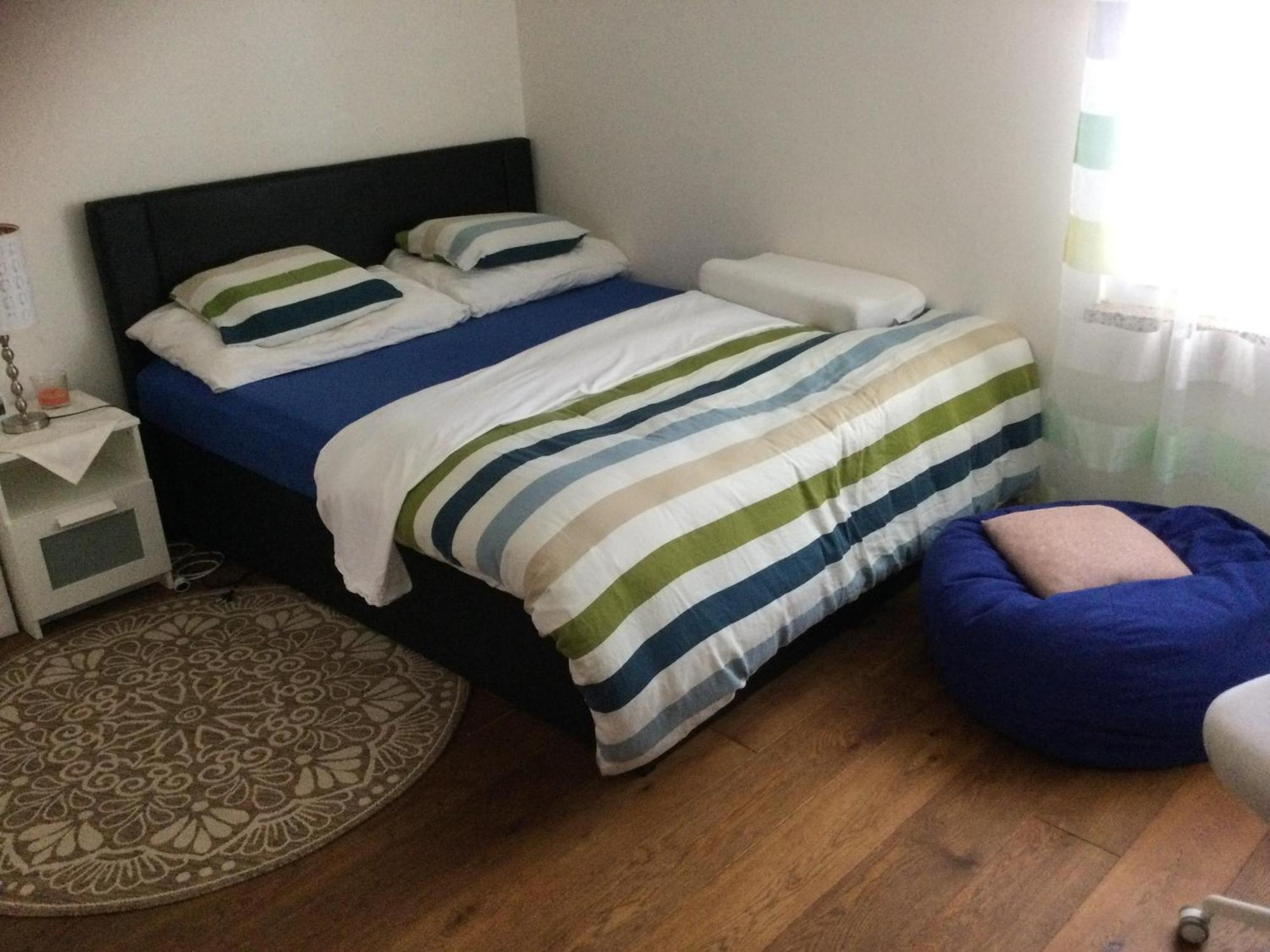 Chambre Spacieuse Et Confortable Avec Ecran Plat Oetwil an Der Limmat Exterior foto